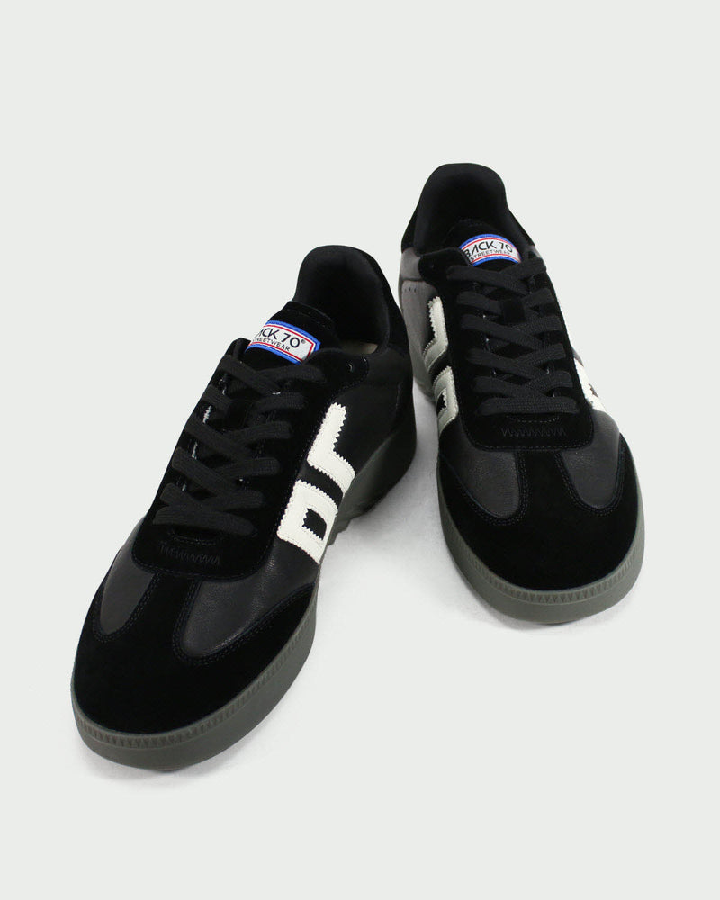 Back 70 Sneaker